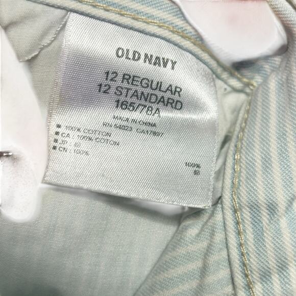 Old Navy Boyfriend Style Blue& Wht Pin Stripe Denim 5 Pocket Capri Pants 12 - Picture 9 of 9